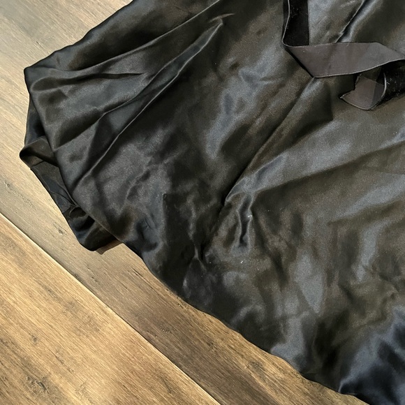 BCBGMAXAZRIA blue eyelet cotton and black silk midi dress - Picture 3 of 12